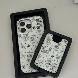 Velvet Caviar cocktails Phone Case NIB includes case and mag safe wallet